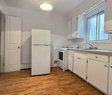 1 CH - 1 SDB - Montréal - $1,200 /mo - Photo 1
