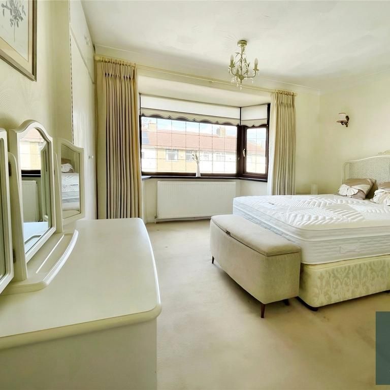 2 bedroom semi-detached house to rent - Photo 1