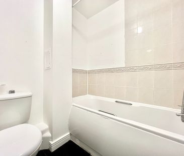 1 Bed Flat, Central House, E15 - Photo 1