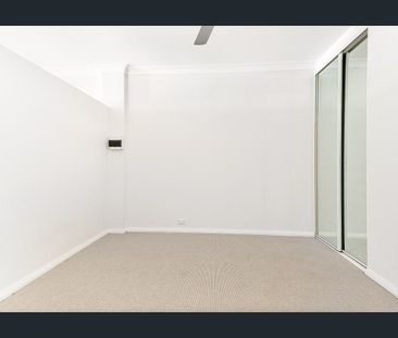 One-bedroom - heart of vibrant Chippendale - Photo 5