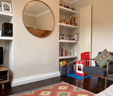 2 Bed Flat, Leucha Road, E17 - Photo 1