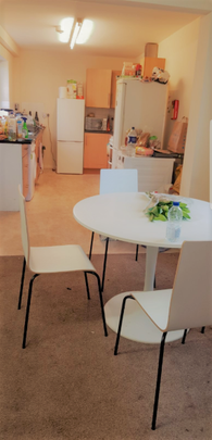 5 bedroom end of terrace house to rent - Photo 1