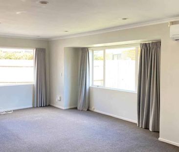 Three bedroom house in Northpark - Photo 4