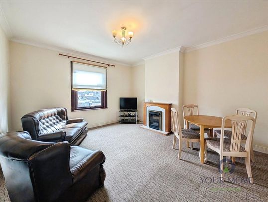 2 bedroom flat to rent - Photo 1