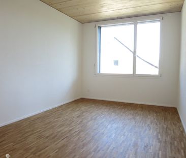 3.5 Zimmer, 79 m², 2. Stock - Photo 3