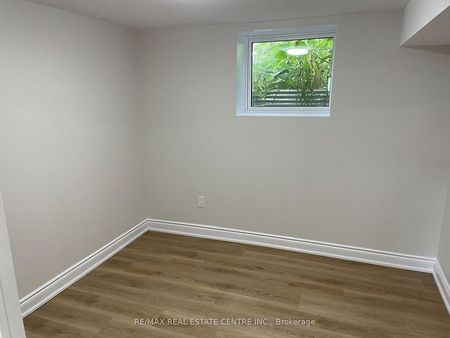 For Lease - 37 Edgemont Drive Unit# Lower, Brampton, Ontario - Photo 4