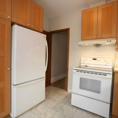 High Park 2 BDRM Luxury all Inclusive - Photo 1