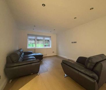 Moorlands Avenue, Mill Hill, NW7 - Photo 1