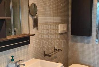 Piazza del Popolo: Lovely, modern 1 bedroom in private Villa. Entrance, spacious living-dining, fully equipped kitchen, bath and private terrace. Parquet floors Air conditioning, bright and silent. rif 364