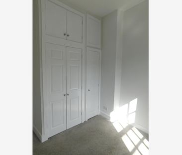 Flat 3, 21 Wyle Cop, Shrewsbury, SY1 1XB - Photo 2