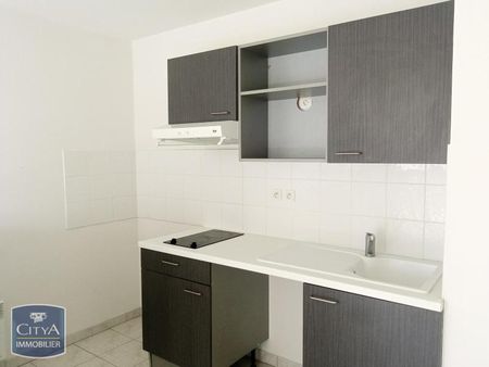 Location Appartement 2 pièces 43m² NIORT 79000 - Photo 3