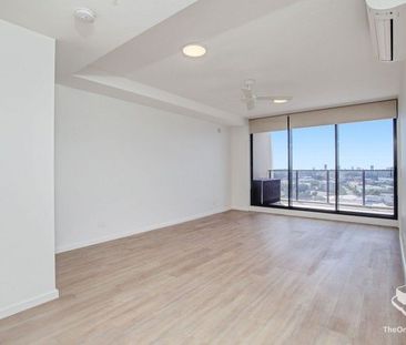 CIENNA VARSITY RIDGE - 1 Bedroom Executive Apartment - Photo 1