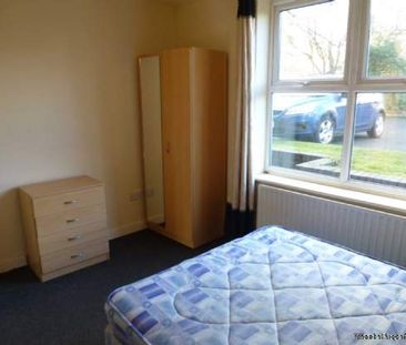 2 bedroom property to rent in Manchester - Photo 3