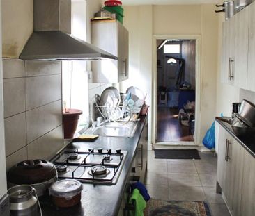 3 bedroom terraced house to rent - Photo 4
