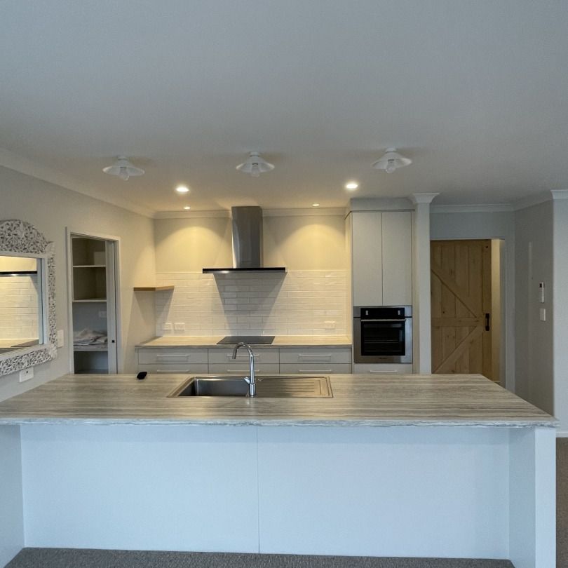 Modern Living Meets Everyday Convenience - Pyes Pa - Photo 1