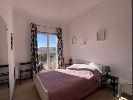 Location Appartement 2 pièces 35m² LE LAVANDOU 83980 - Photo 4