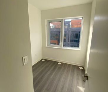 For Lease - 71 Curlew Drive, Toronto, Ontario - Photo 2