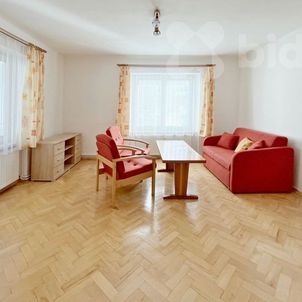 Pronájem bytu 2+1 63 m², Hálkova 818, České Budějovice - Photo 1