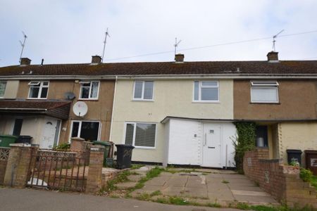 1 bedroom in a house share to rent - Photo 5