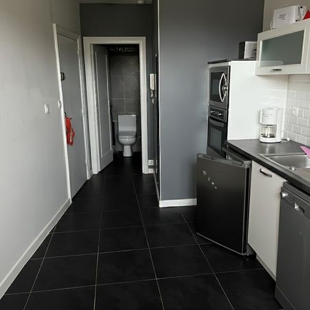 Location Appartement 1 pièce 16m² QUIBERON 56170 - Photo 3