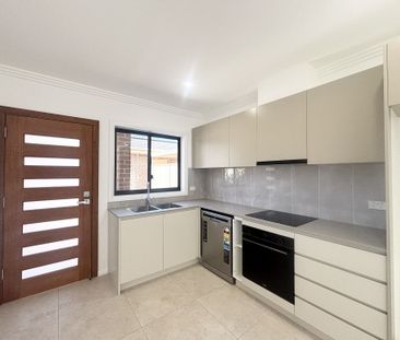 Modern Comfort & Style in the Heart of Ingleburn - Photo 6