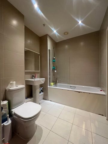 1 Bed Flat, Clarence Avenue, IG2 - Photo 5