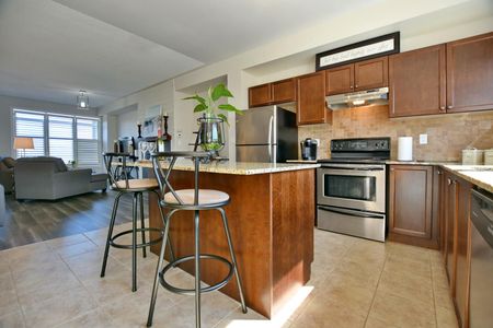 For Lease - 56 Joseph Trail, Collingwood, Ontario - Photo 3