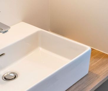 Appartement te huur in Brugge voor € 930 met 2 slaapkamers - Photo 5