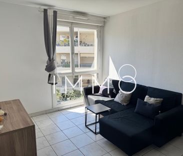 Location Appartement 1 pièce 30m² MARSEILLE 6ème - Photo 1