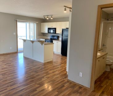 37 20 Jacobs Close - Photo 5