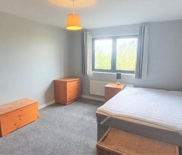 18 Titanic Walk, Ballymacarrett Road, Belfast, BT4 1BT - Photo 4