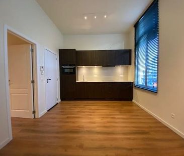Appartement te huur - Photo 1