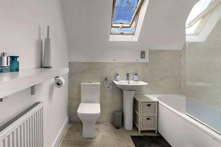 Epping Road, Ongar, CM5 - Photo 3