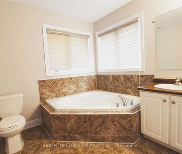 For Lease - 223 Rutherford Road, Bradford West Gwillimbury, Ontario - Photo 5