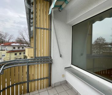 Mietwohnung in Erlangen - Charmante Wohnung mit Balkon! - Photo 4