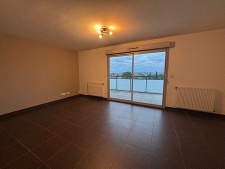 Location Appartement 3 pièces 58m² - Photo 2