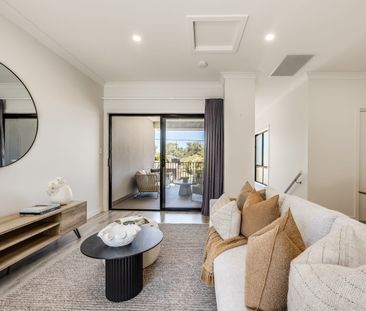 Modern Comfort in Prime Melrose Park Location - Photo 4