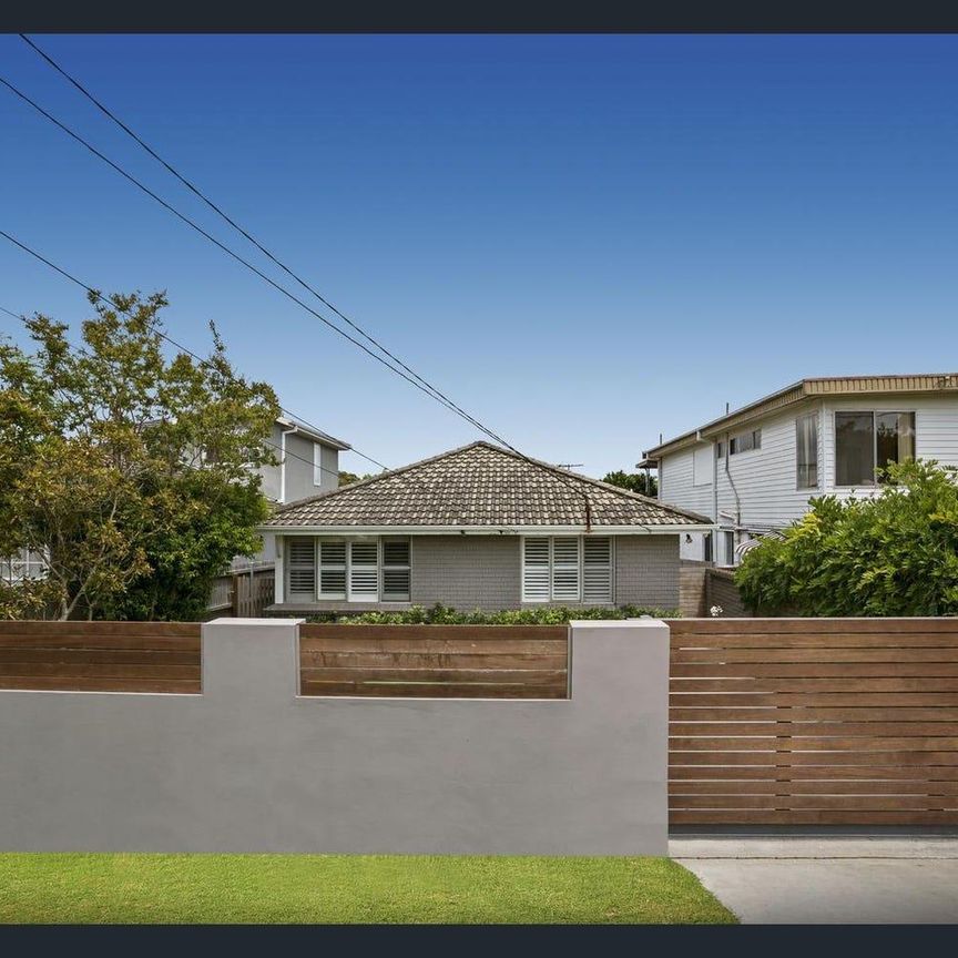 64 Fuller Street, Collaroy Plateau NSW 2097 - House For Rent | Domain - Photo 1