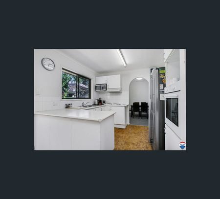 77 Cumberland, Alexandra Hills, Qld 4161 - Photo 4