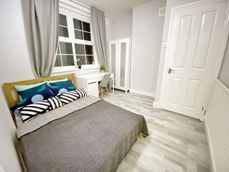 Room in a Shared House, Date Street, SE17 - Photo 4
