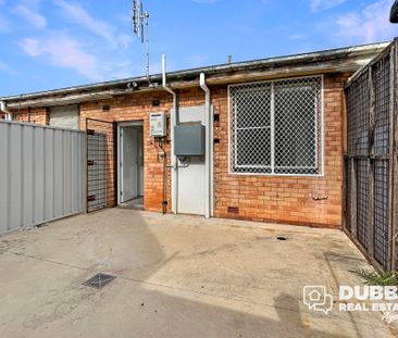 MODERN ONE BEDROOM UNIT IN DUBBO - Photo 4