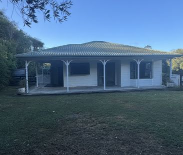 Kumeu Family Friendly - Photo 2