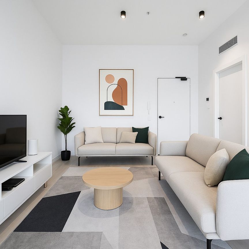 Luxurious, Two-storey Penthouse-style Apartment - Photo 1