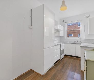 Spacious One Bedroom At Brighton Le Sands - Photo 4