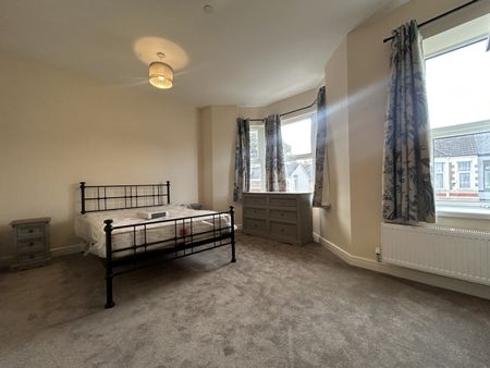 Manor Street, Heath - Photo 4