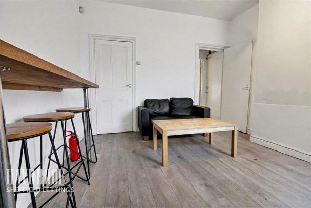 3 bedroom semi-detached house to rent - Photo 1