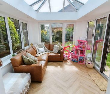 3 bedroom detached house to rent - Photo 3