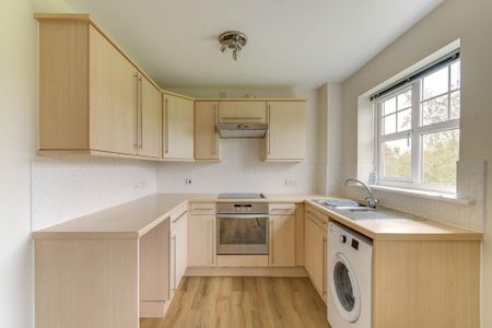 2 bedroom apartment to rent - Photo 4