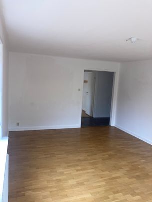 Göteborgsvägen 33 - Photo 1