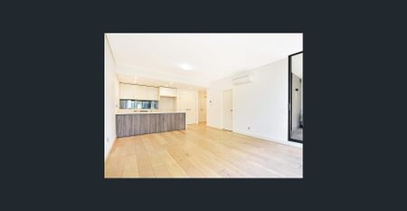 Stunning One Bedroom Apartment For Rent! - Photo 2